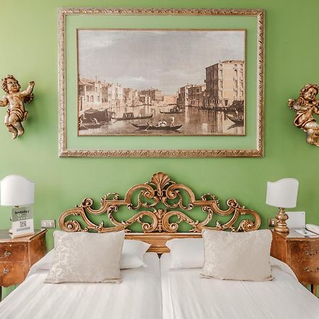 Hotiday Room Collection - Venezia Santa Lucia Exterior foto
