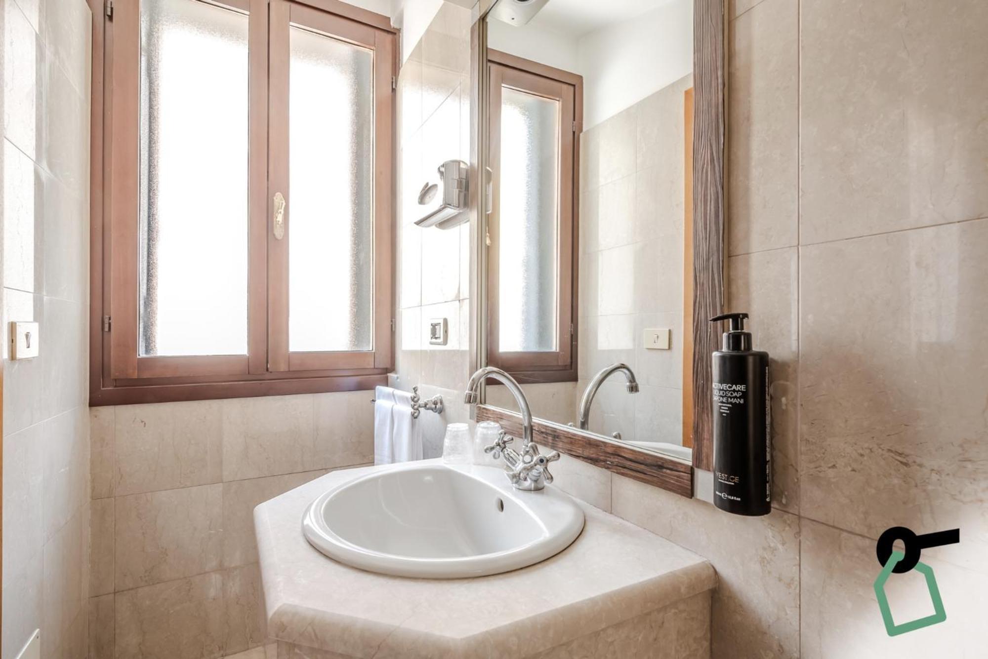 Hotiday Room Collection - Venezia Santa Lucia Exterior foto