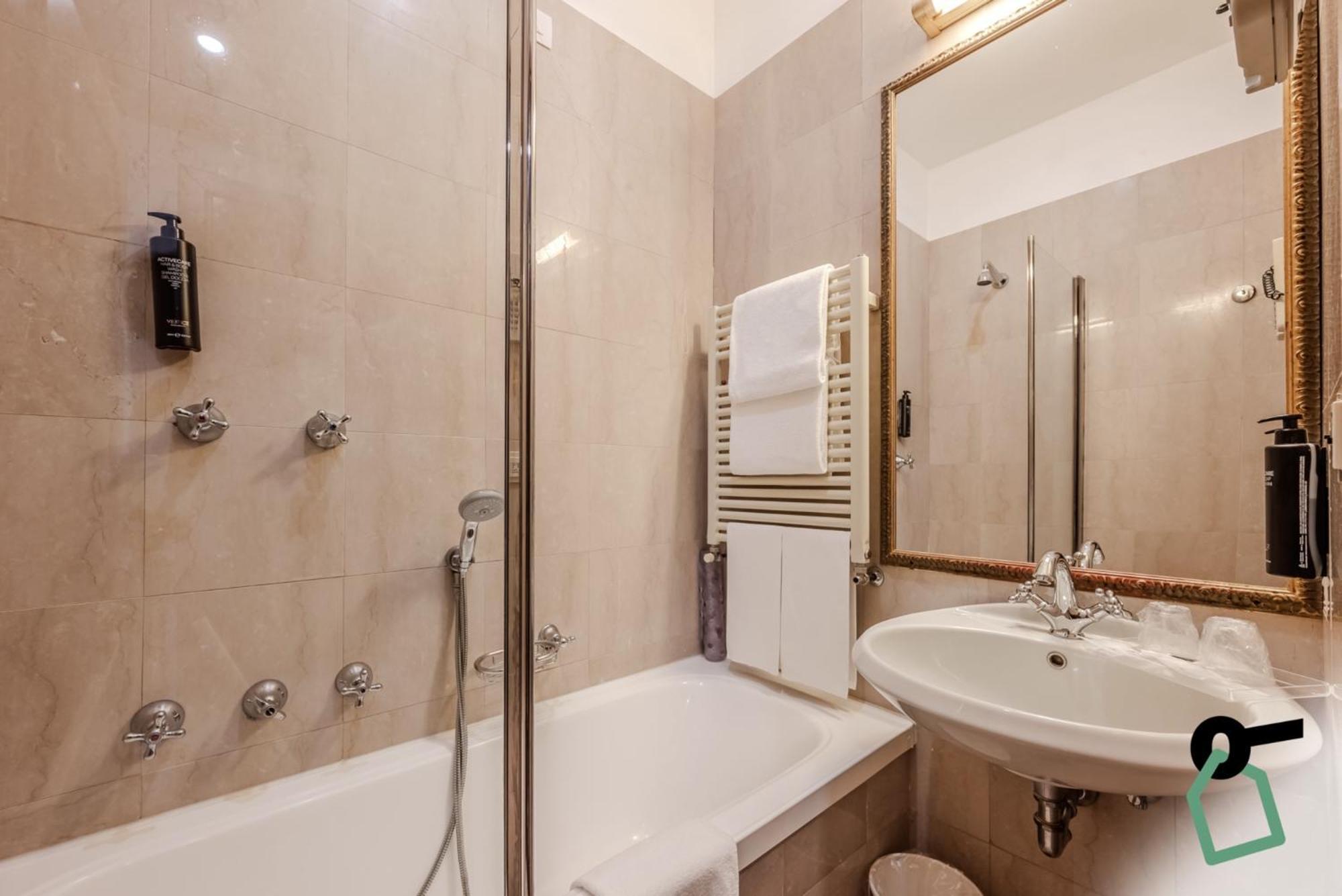 Hotiday Room Collection - Venezia Santa Lucia Exterior foto