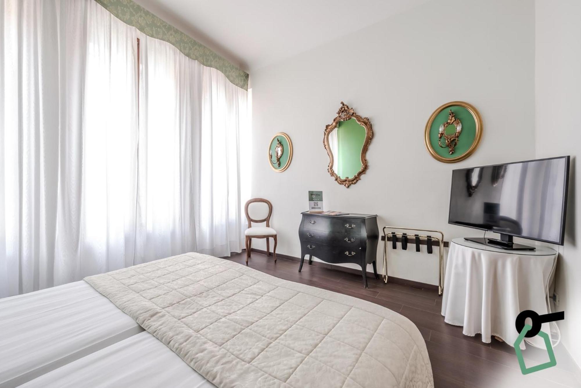 Hotiday Room Collection - Venezia Santa Lucia Exterior foto